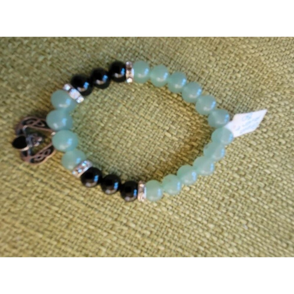NEW Irish Claddaugh Bracelet With Green Aventurine and Black Obsidian Crystals